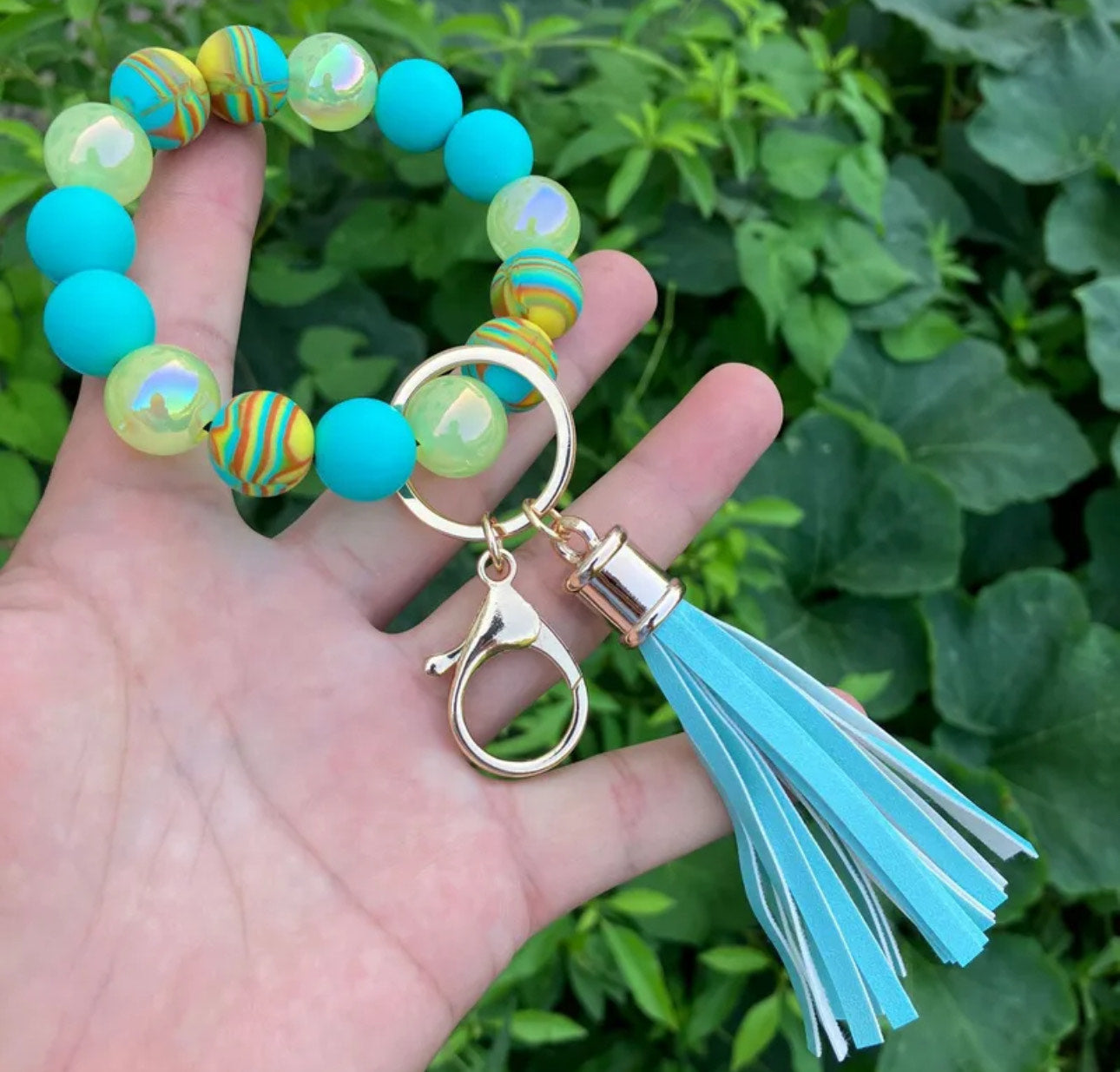 Women Classic Style Commute Color Round Silica Gel Keychain